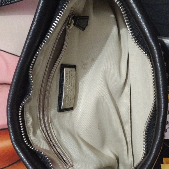 Valentino Crossbody - Picture 10 of 17